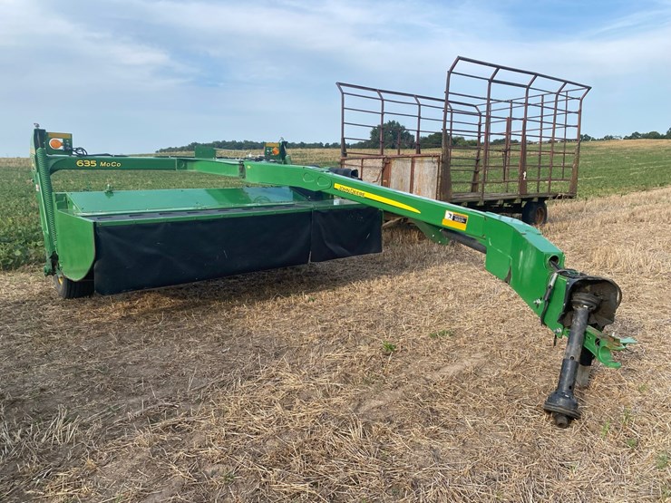 john-deere-635-image-2