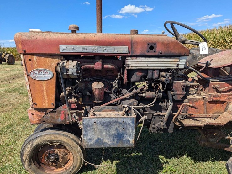 farmall-340-diesel-image-9