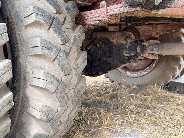 federal-grain-truck-image-25