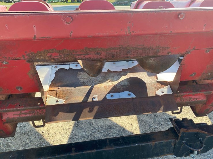case-ih-1063-image-5