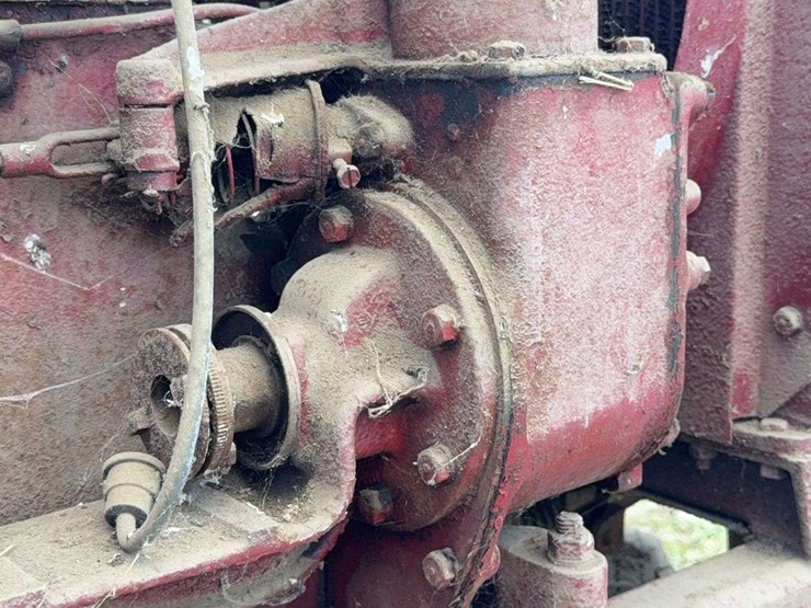 farmall-f-20-image-52