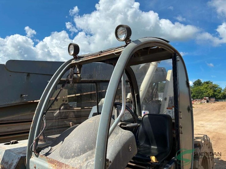 terex-th844c-image-8