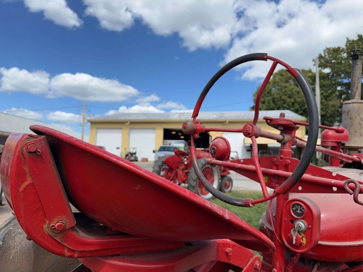farmall-super-m-image-48