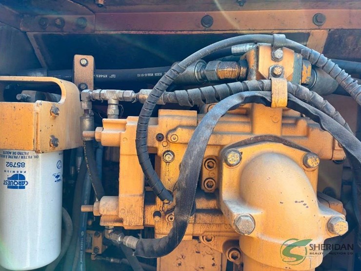 caterpillar-345b-image-18