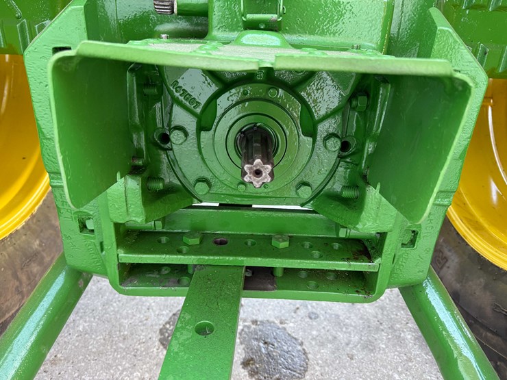 john-deere-4430-image-32