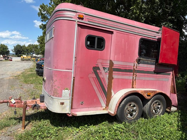 1992-sundowner-2-horse-horse-trailer-w/-no-title-image-1