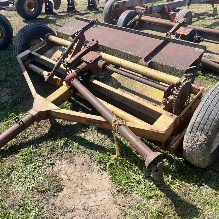 Pull-Type Hay Crimper/Conditioner