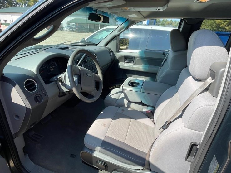 2005-ford-f150-xlt-image-10
