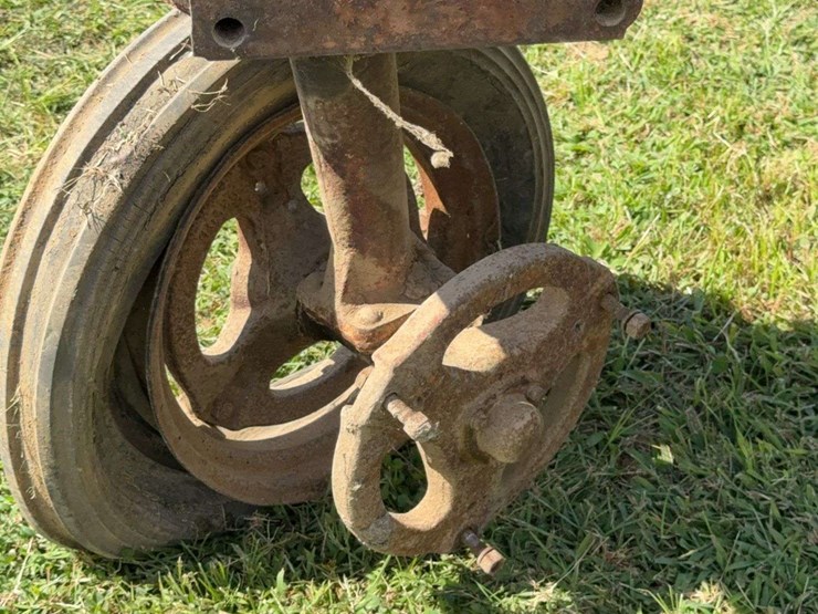 farmall-c-image-14