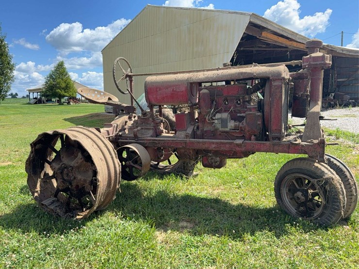 farmall-f-20-image-7