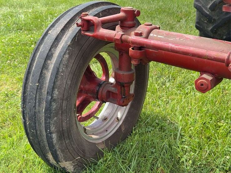 farmall-super-md-image-13