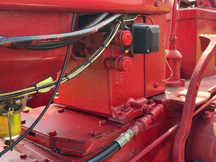 farmall-450-image-47