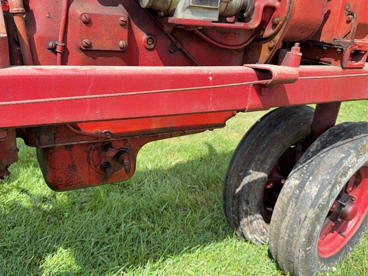 farmall-f-20-image-93