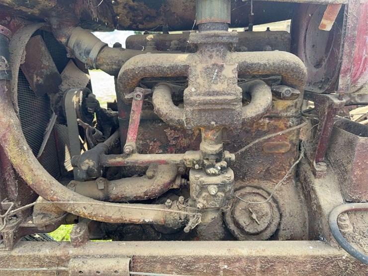 farmall-f-20-image-56