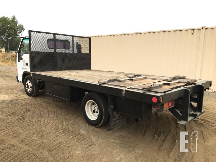 1995-isuzu-npr-image-4