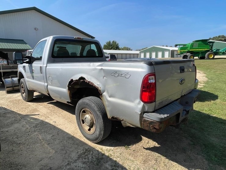 2008-ford-f250-image-9