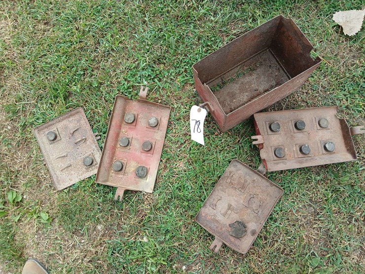 battery-box-with-lids-image-1