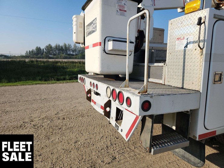 2016-ford-f550-image-54