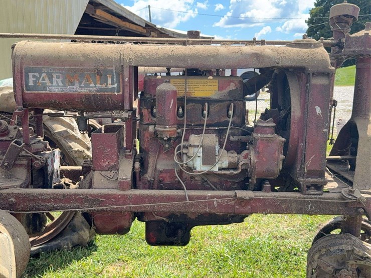 farmall-f-20-image-39