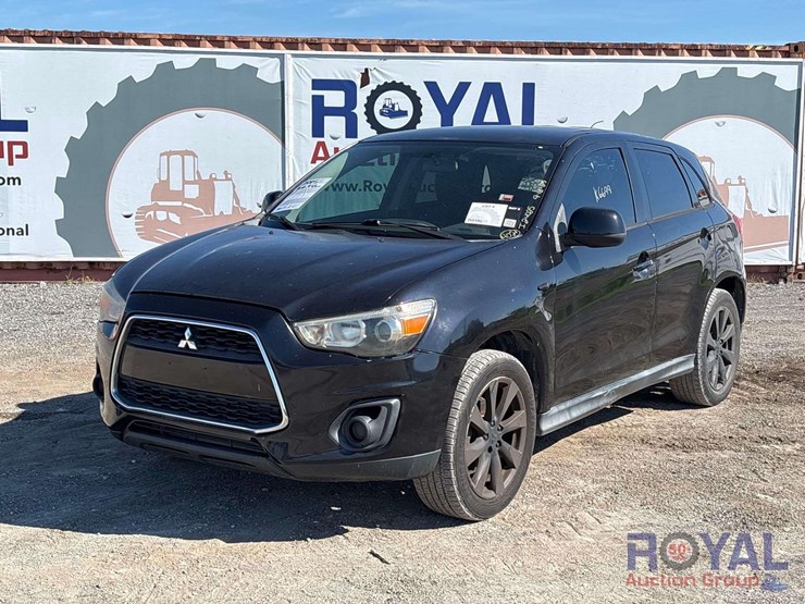 2015-mitsubishi-outlander-image-1
