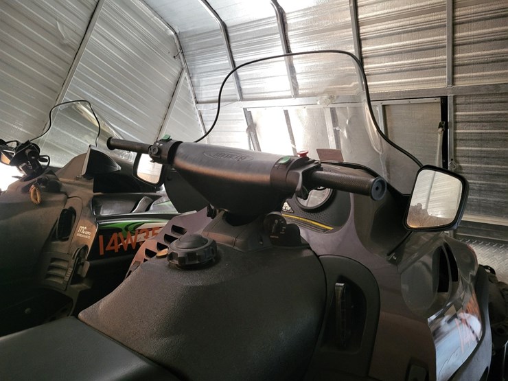 caterpillar-440-image-44