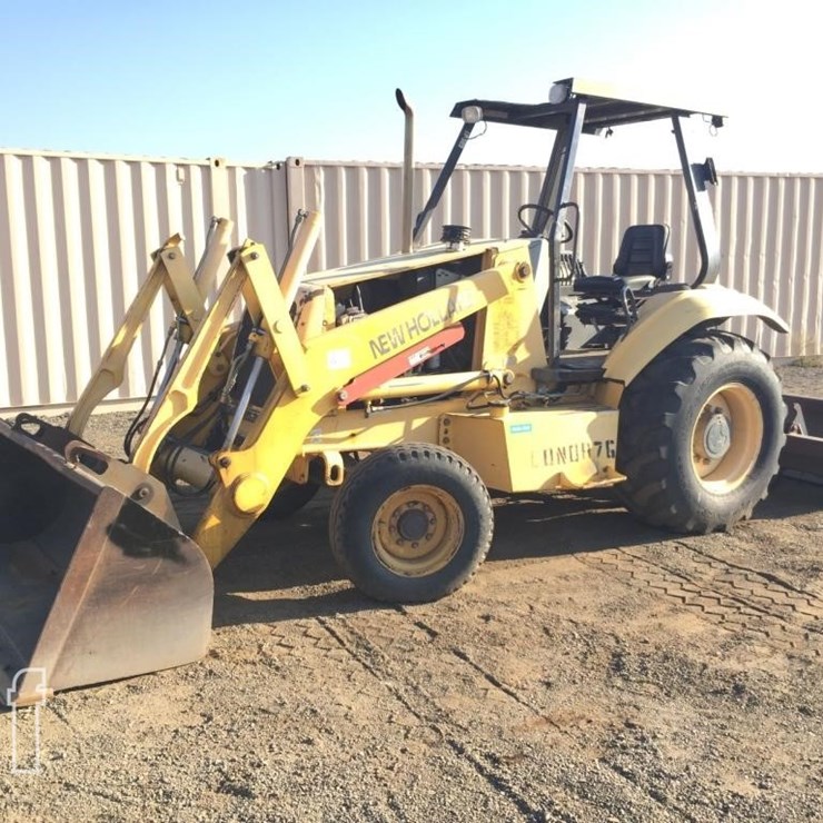 2005 NEW HOLLAND LV80