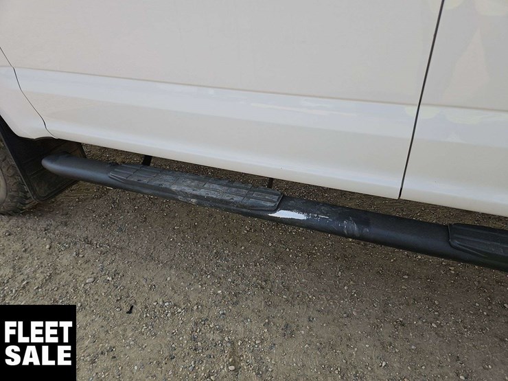 2021-ford-f250-image-24