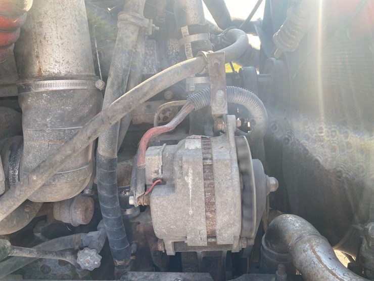 2002-ih-9200i-quad-axle-dump-truck-image-34