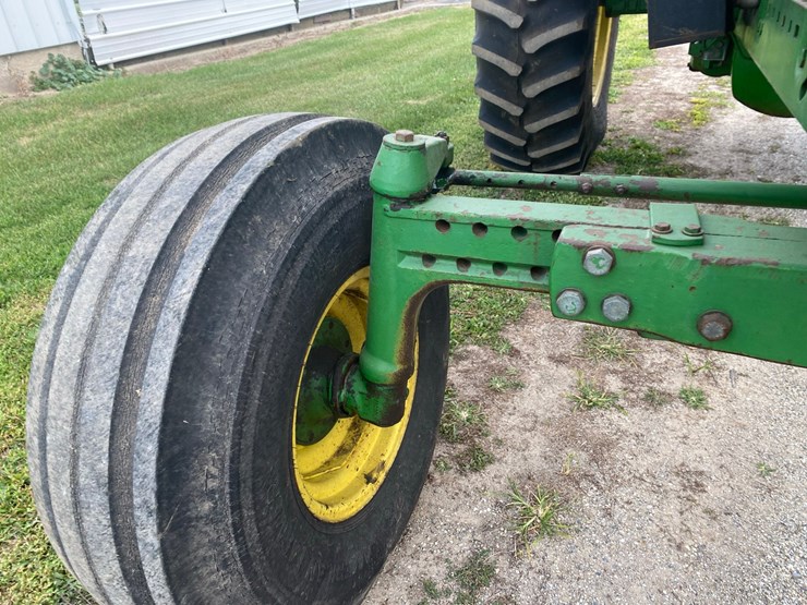 john-deere-4055-image-6