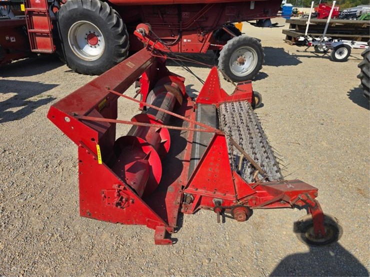 case-ih-810-image-5