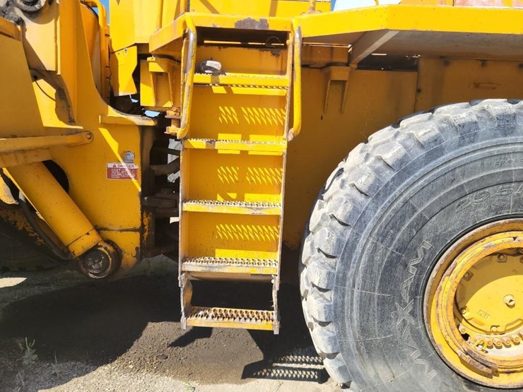 1989-o&k-trojan-5500-articulating-pay-loader-image-42