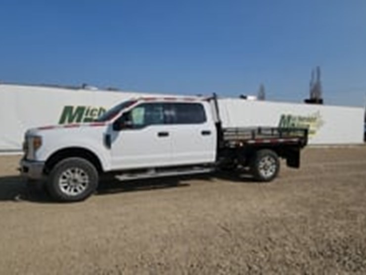 2018-ford-f350-image-5