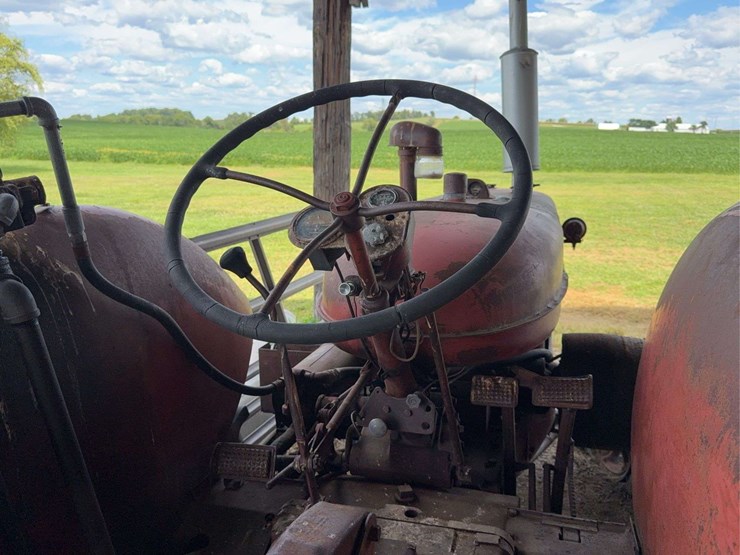 mccormick-wd-9-diesel-image-42