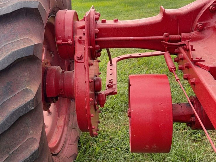 farmall-f-20-image-44