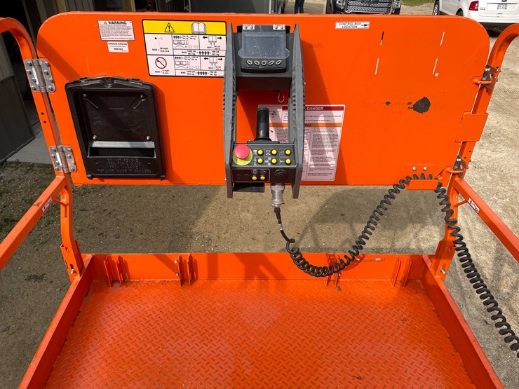 #300-•-2022-jlg-rt-2669-scissors-lift-(wautoma,-wi)-image-49