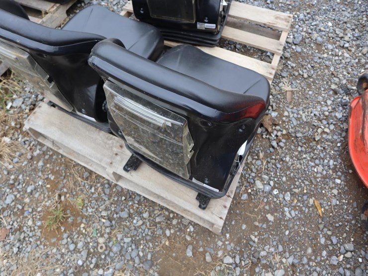 tractor-seat-image-4