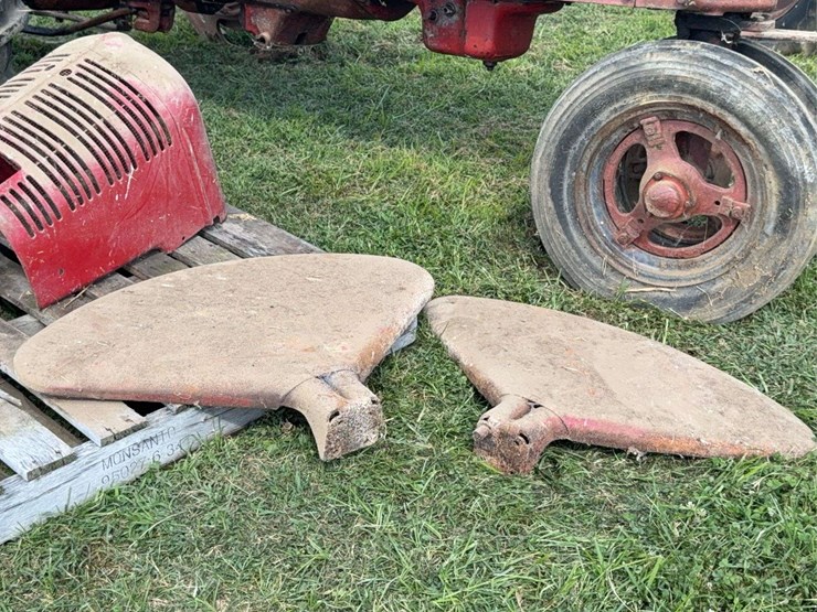 farmall-h-image-60