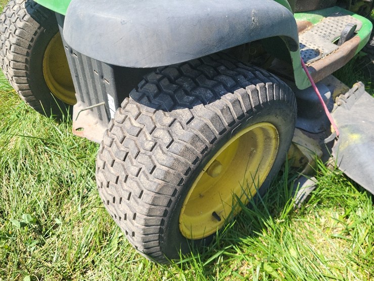 john-deere-l120-image-15