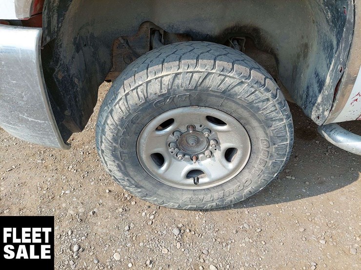 2009-chevrolet-silverado-2500hd-image-26