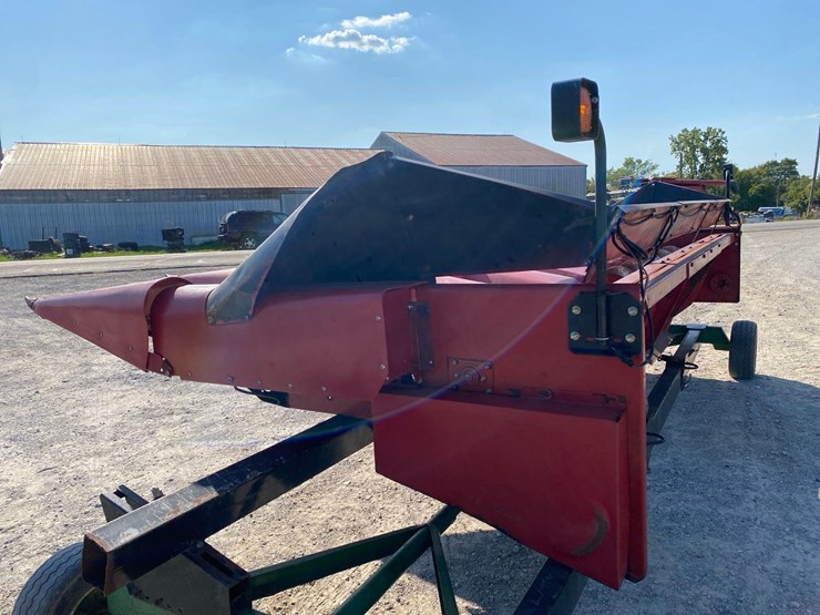 case-ih-1063-image-3