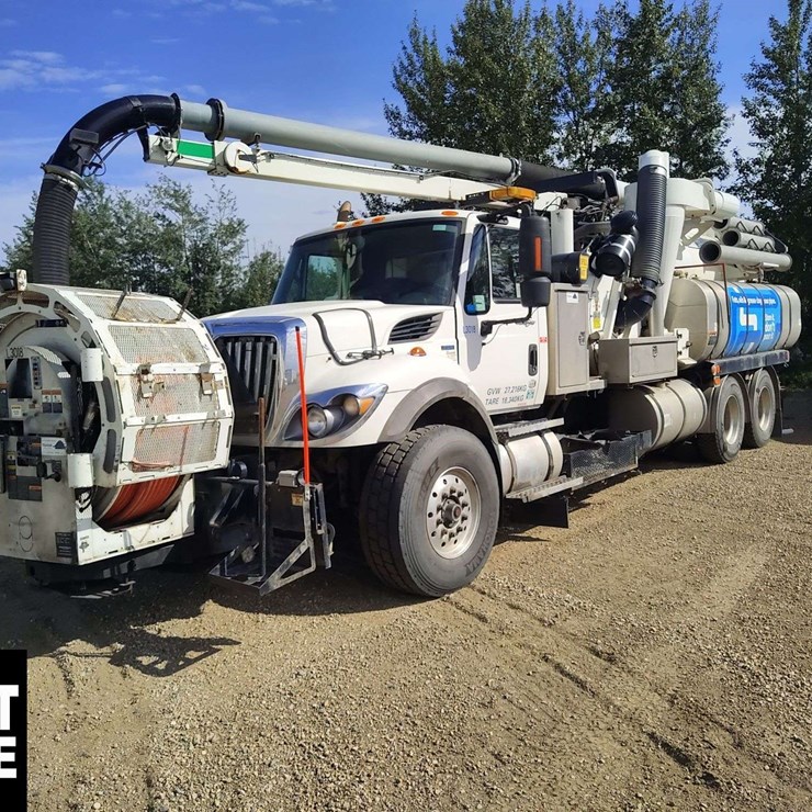 2010 INTERNATIONAL WORKSTAR 7500