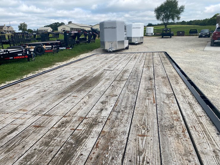 #3004-•-2013-corn-pro-30'-hydraulic-tail-gooseneck-trailer-(helenville,-wi)-(has-wi-title)-image-12