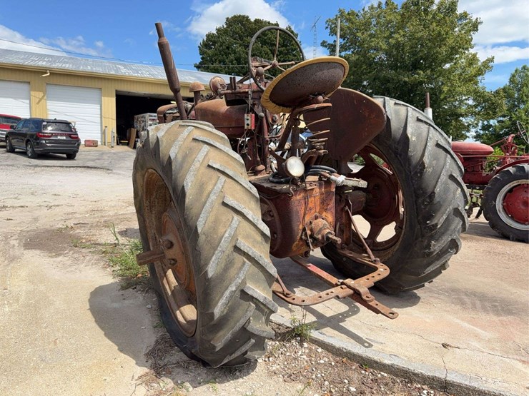 farmall-m-image-6