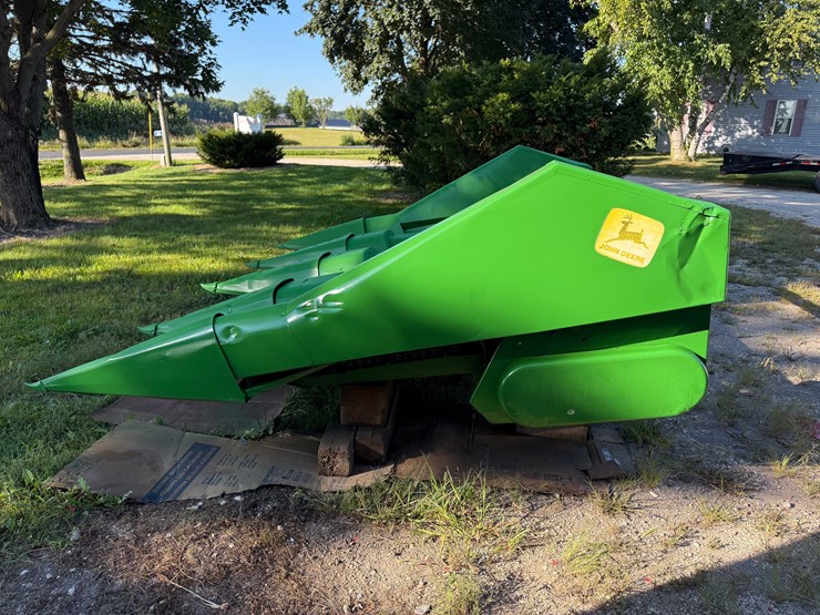 john-deere-30-image-2