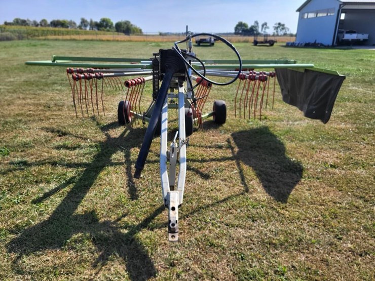 claas-350t-rotary-rake---field-ready-image-8