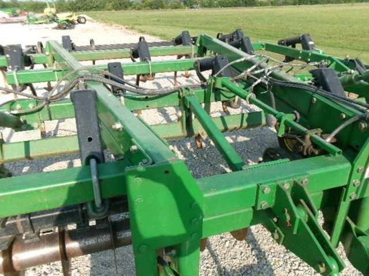 john-deere-714-image-6