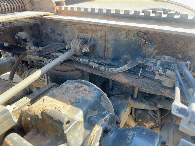 2003-mack-granite-cv713-image-20