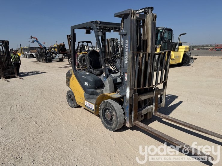2018-komatsu-fg25t-16-image-7