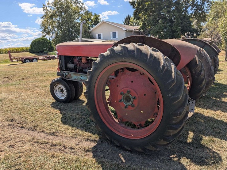co-op-tractor-image-9