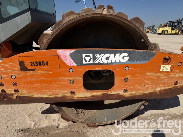 2018-xcmg-cv122pd-image-12